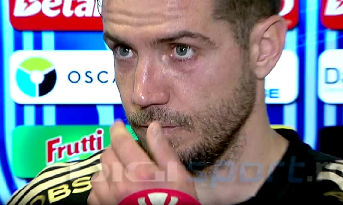 Read more about the article Alex Chipciu, după Supercupa pierdută la Craiova: „Am bătut 100 de penalty-uri la antrenamente. Le-am spus colegilor: ‘Poarta e mai mică, iar portarul e mai mare’”
