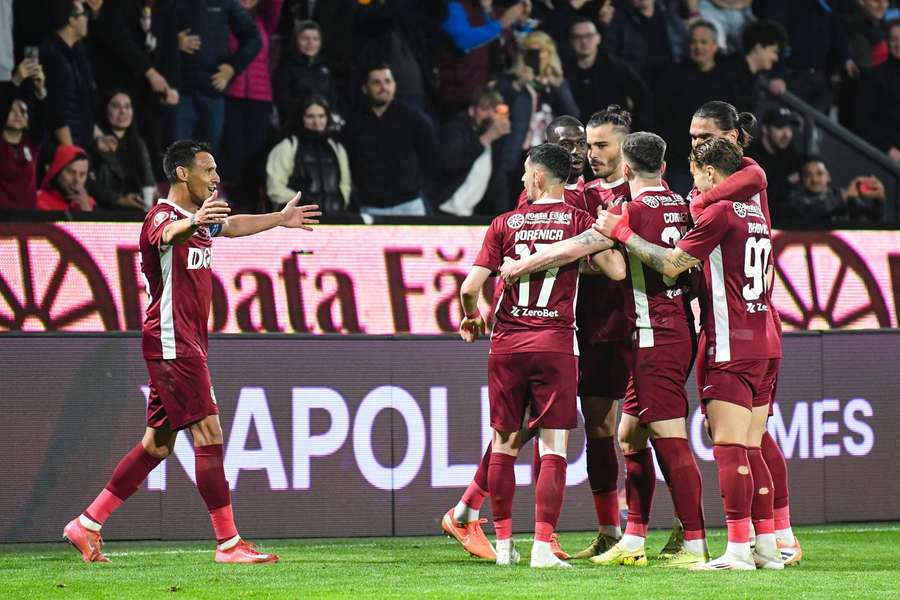 Read more about the article CFR Cluj, în „iadul” din Armenia. Folha avertizează, Muhar promite luptă pentru fiecare minge!