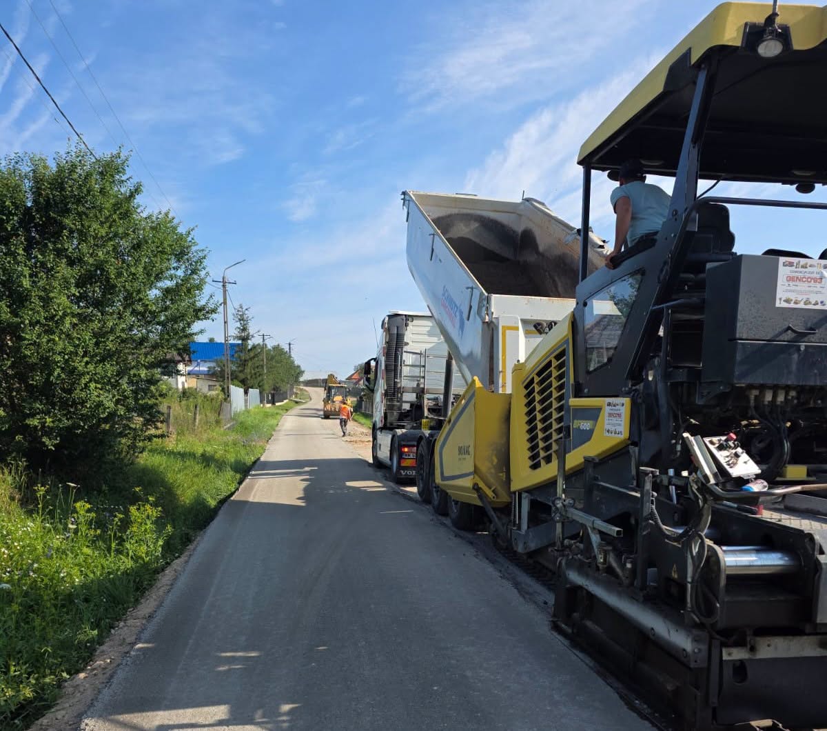 Read more about the article GALERIE FOTO. Atenție, conducători auto! Lucrări pe un drum important din nordul Zonei Metropolitane. Va deveni o „mini-centură” a Clujului