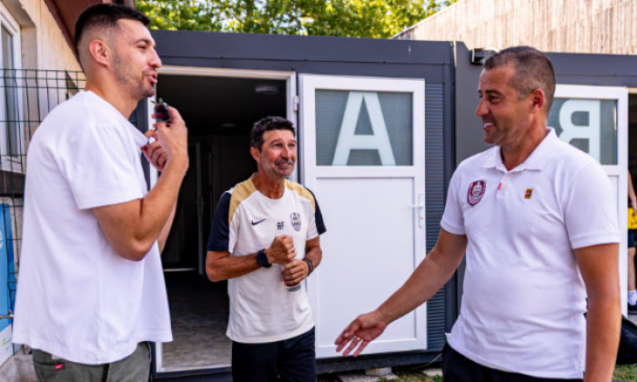 Read more about the article CFR Cluj se întărește în defensivă. Ilija Mašić e aproape de revenire, iar clubul negociază cu un fundaș care a jucat la Cupa Mondială 2026!