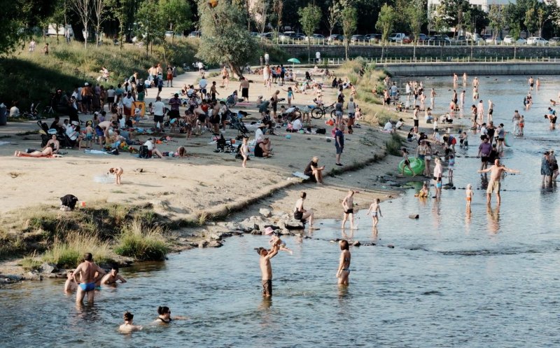 Read more about the article AVERTISMENTUL AUTORITĂȚILOR: „Nu vă scăldați în Someșul Mic! Sănătatea voastră primează!”. VIDEO