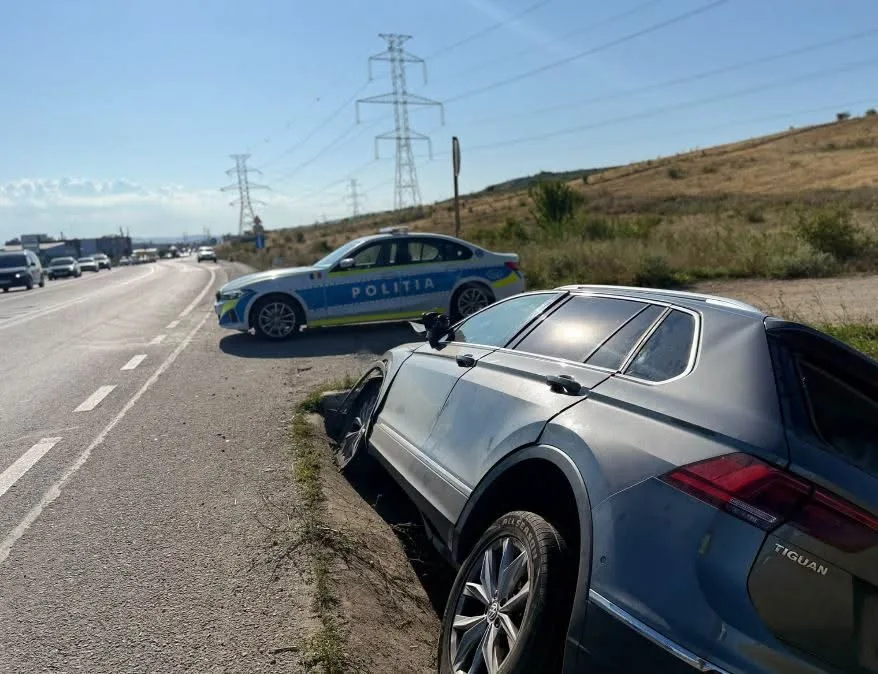 Read more about the article Tragedie pe șosea, la Cluj. O fetiță de 9 ani a murit după ce mașina în care se afla s-a izbit de un cap de pod