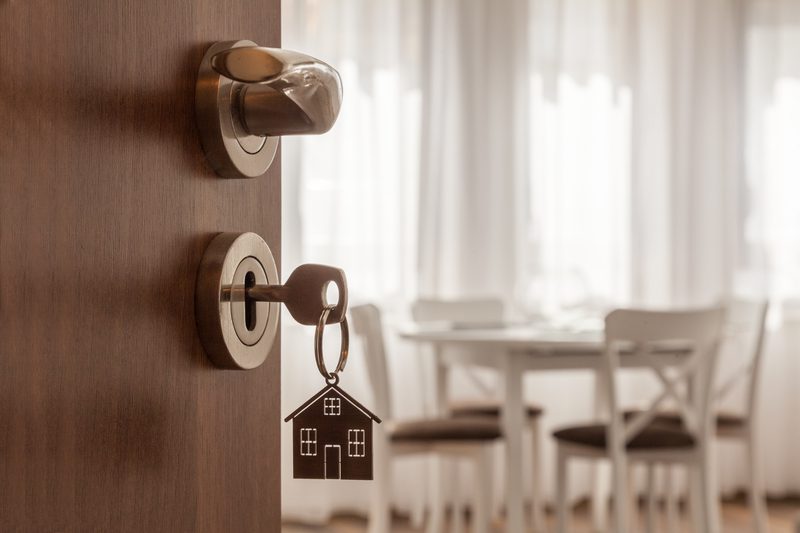 Read more about the article Paradoxul Cluj: cele mai scumpe locuințe din țară sunt, totuși, cele mai accesibile. BNR explică de ce