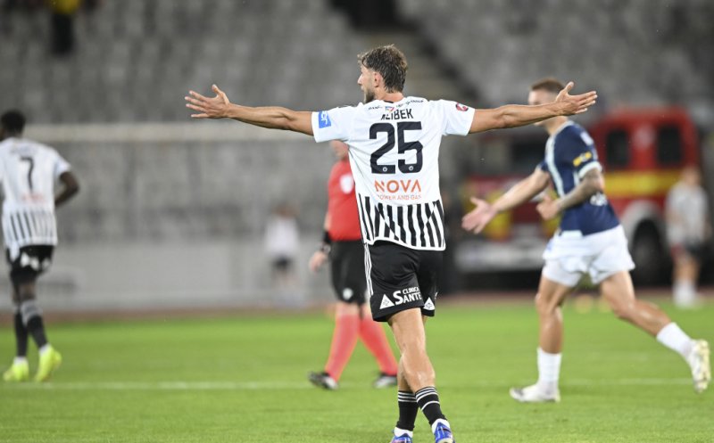 Read more about the article A venit de la CFR ca rezervă, dar l-a „detronat” pe bosniacul Lukic la ”U”. Alik Aliev spune totul după golul cu Botoșani