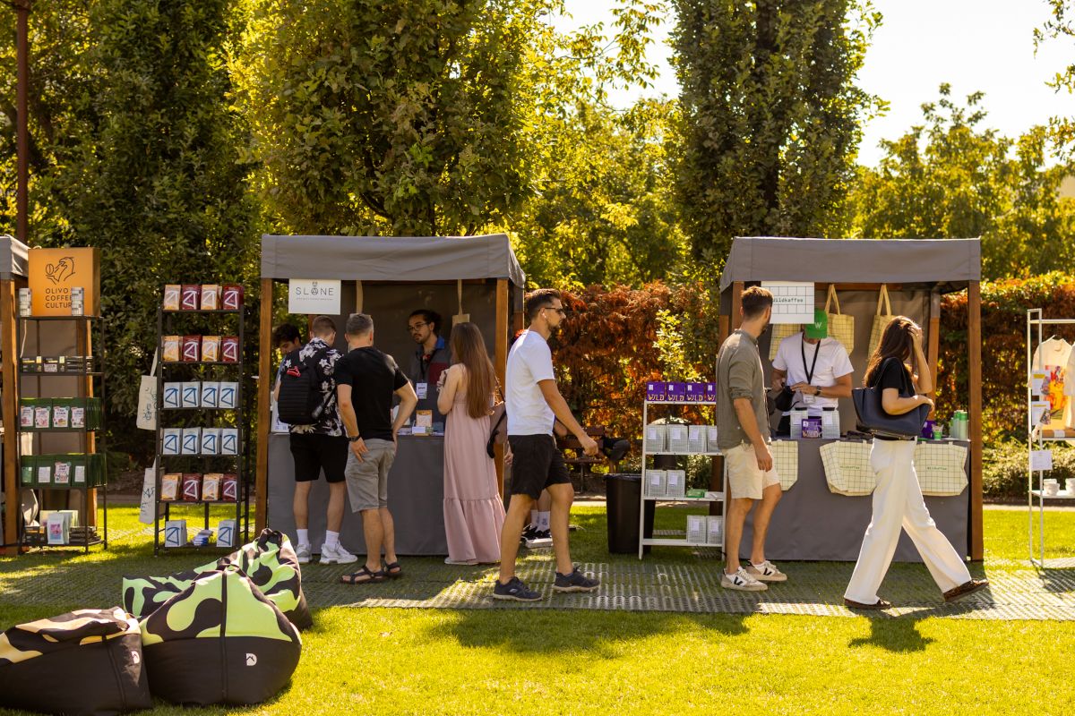 Read more about the article The Coffee Village Festival revine la Cluj: trei zile de cafea, degustări și experiențe pentru întreaga familie