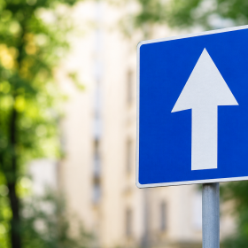 Read more about the article Noi sensuri unice într-un cartier din Cluj. Primăria schimbă regulile de circulație pe două străzi