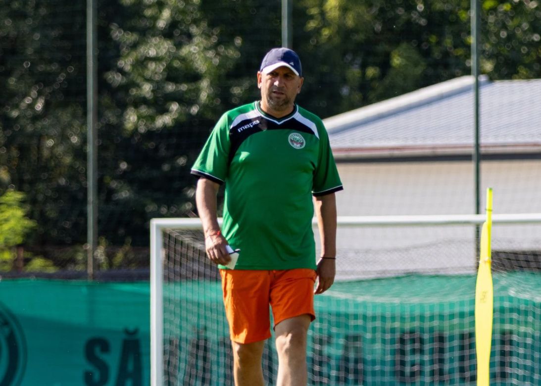 Read more about the article Vasile Miriuță își anunță retragerea din fotbal. „Îmi iau nevasta și mă duc într-o țară cu soare”