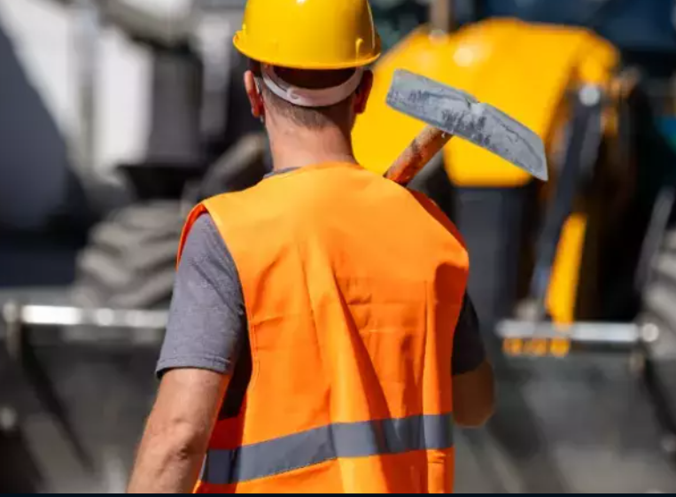 Read more about the article O țară europeană angajează români cu salarii consistente: oferă 9.600 de euro brut pe lună