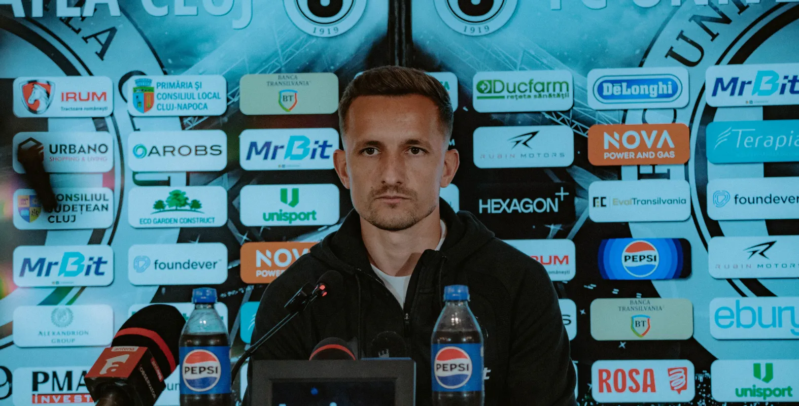 Read more about the article Mijlocașul de bandă Marius Ștefănescu anunță obiectivul clar pentru meciul cu Oțelul