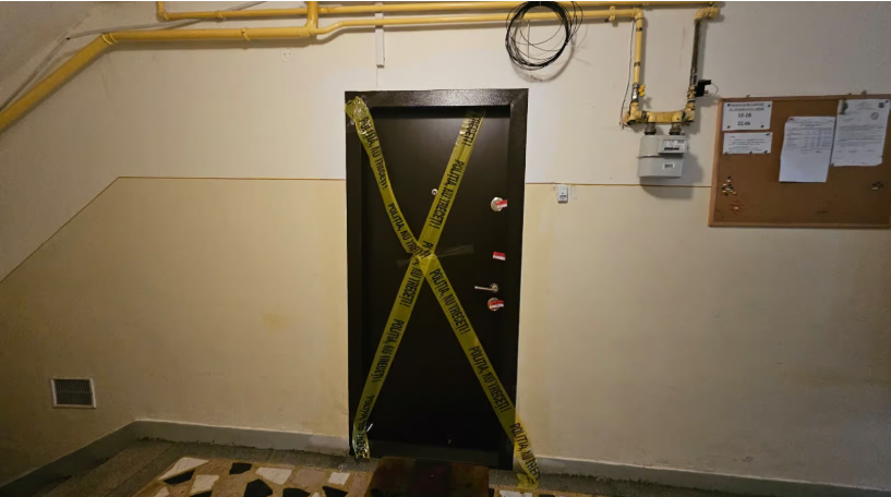 Read more about the article Incident violent într-un cartier din Cluj-Napoca! O femeie ar fi fost înjunghiată în gât, iar un bărbat lovit la cap. Poliția anchetează