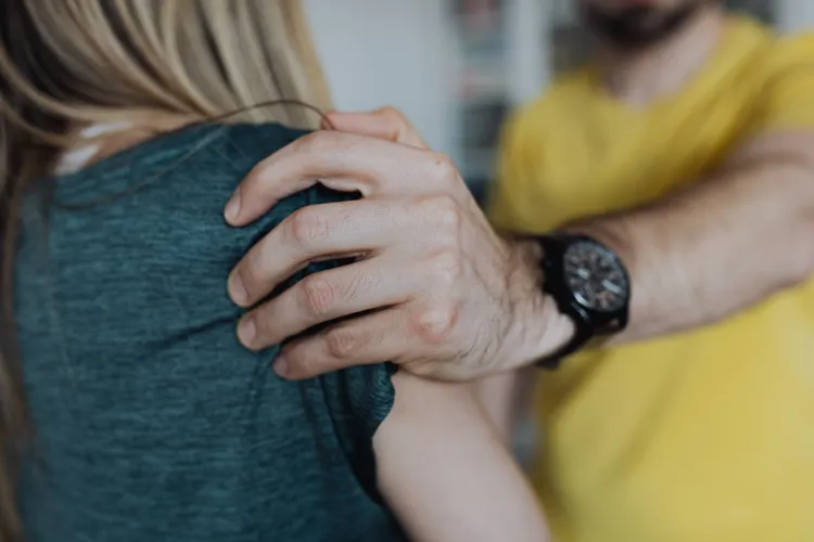 Read more about the article Scandal într-o comună din Cluj. Un bărbat care și-a snopit în bătaie concubina a ajuns după gratii
