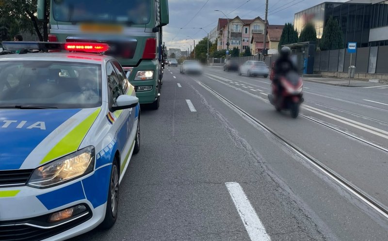 Read more about the article Transport agabaritic oprit pe Bulevardul Muncii. Amenzi de 26.000 de lei și vehicul imobilizat