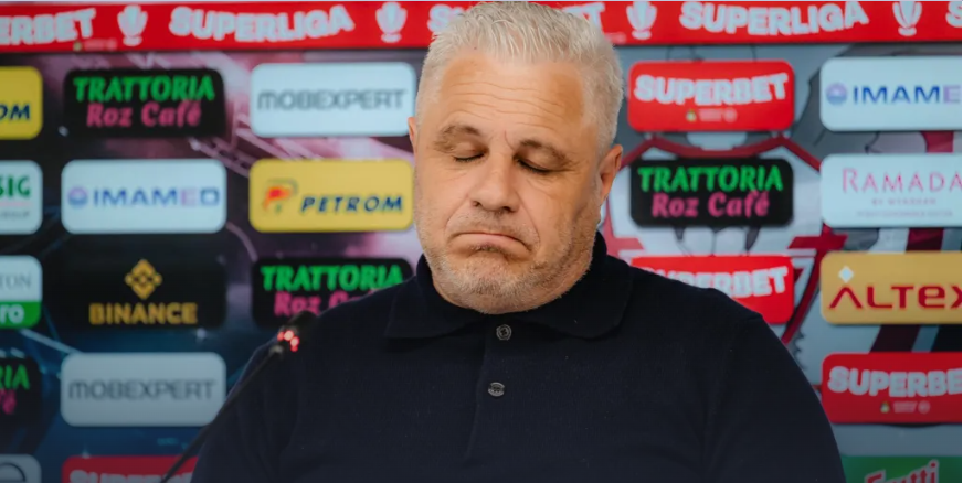 Read more about the article Șumudică, „închis” la conferința de presă de o întrebare simplă: „Chiar ești o fată deșteaptă. Nu știu să răspund”