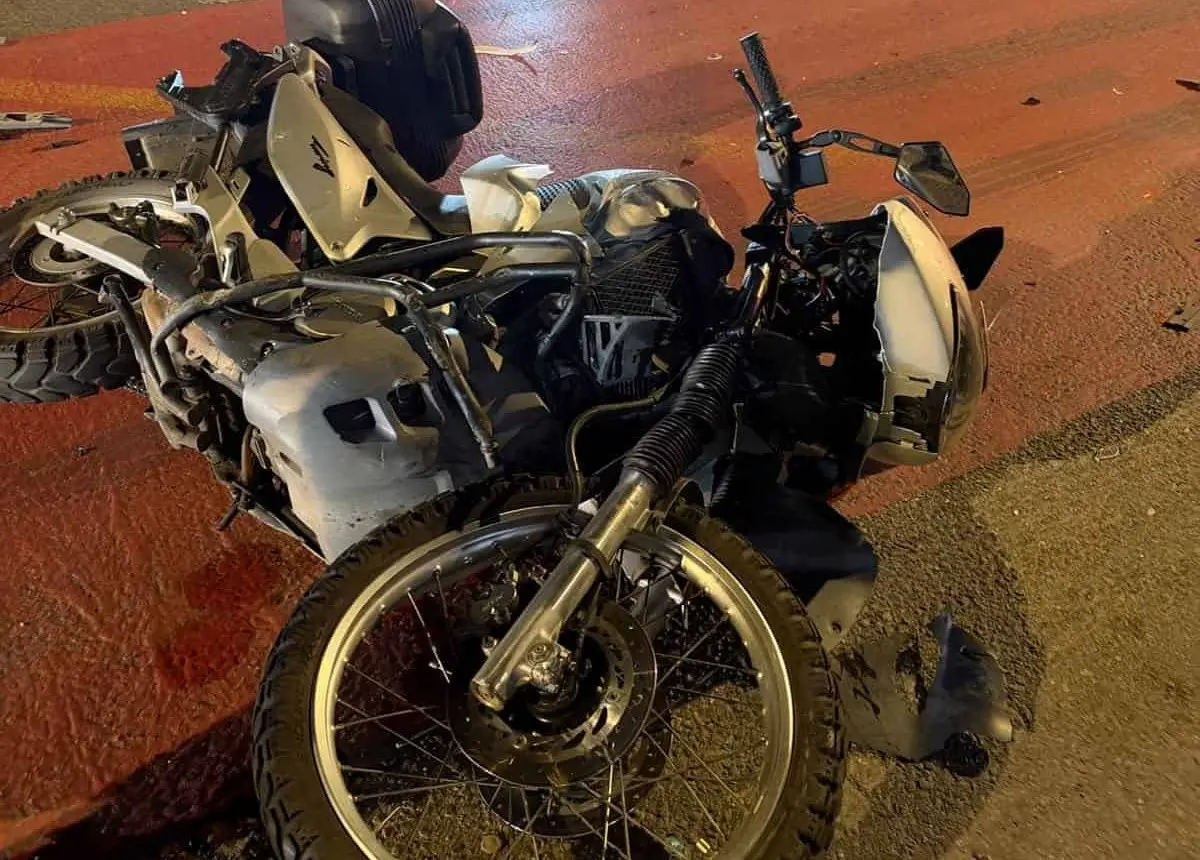 Read more about the article Accident pe Bulevardul Muncii: motociclist rănit la Cluj-Napoca