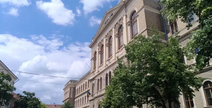 Read more about the article Alexandru Ozunu primește titlul de profesor emerit la UBB