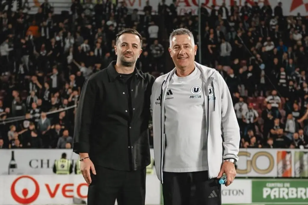 Read more about the article Bergodi rămâne la ”U” Cluj: președintele clubului dezminte plecarea tehnicianului italian