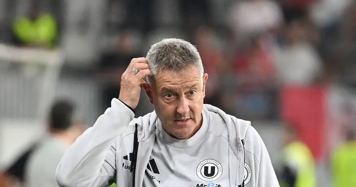 Read more about the article Cristiano Bergodi a dezvăluit că a vrut să demisioneze după remiza cu Argeșul: „Eram foarte supărat”