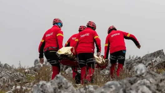 Colții Trascăului: tânăr din Cluj-Napoca, salvat din abrupt