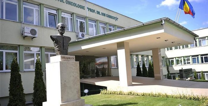 Read more about the article Panglică umană împotriva cancerului, premieră la Cluj-Napoca