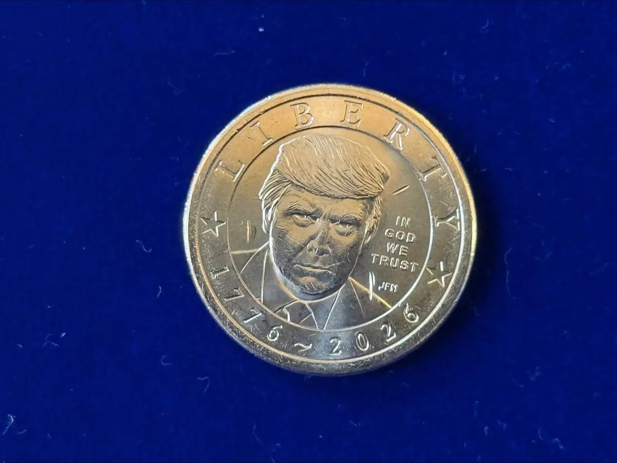 Târgul de Numismatică Cluj: moneda Trump, 30 de lei bucata