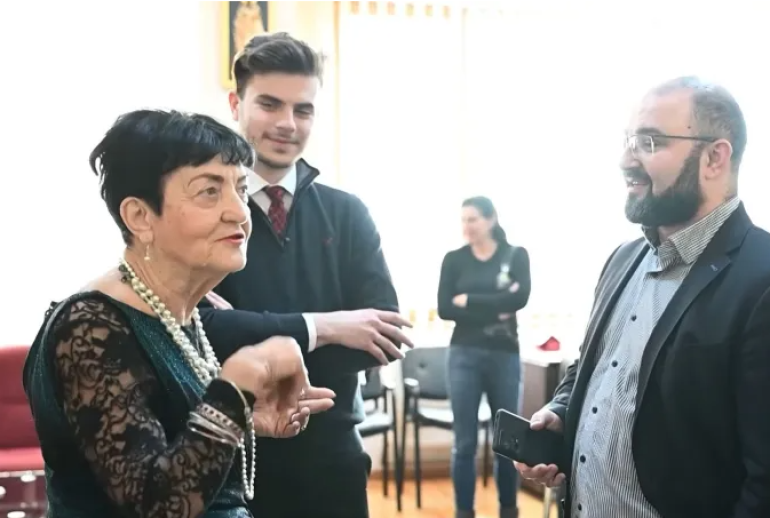 Amalia Tusa studenta 90 de ani