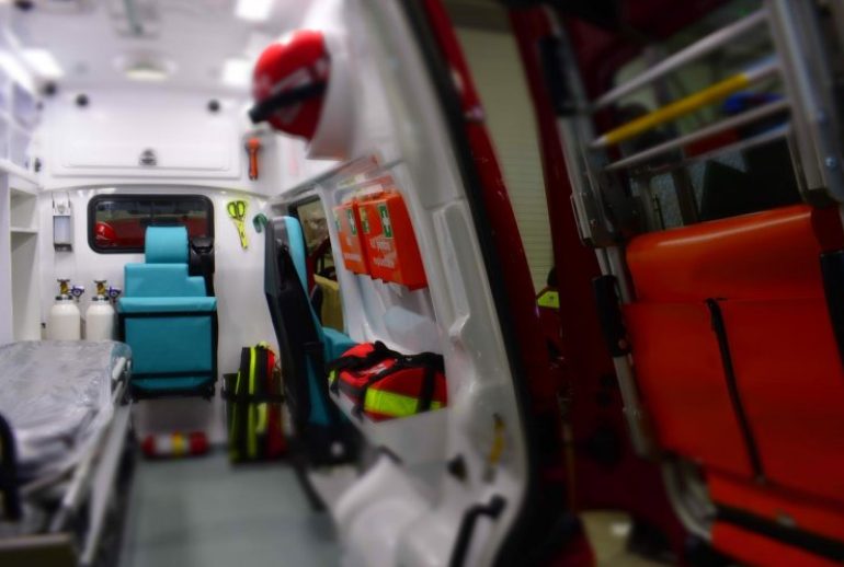 Ambulanta SMURD accident rutier