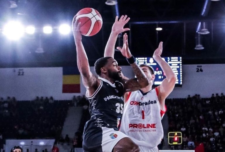 CSM Orade vs U BT Cluj Napoca-1