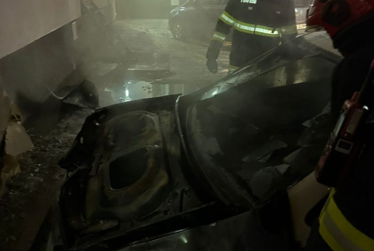 Incendiu autoturisme Turda