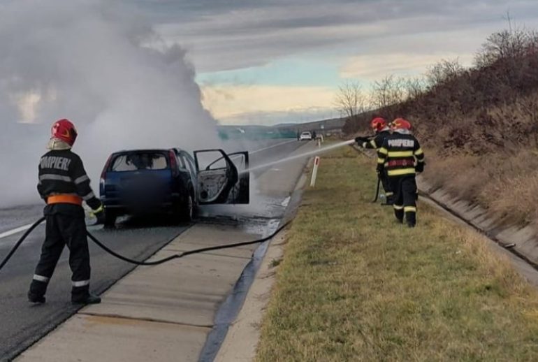 Incendiu masina Autostrada Transilvania