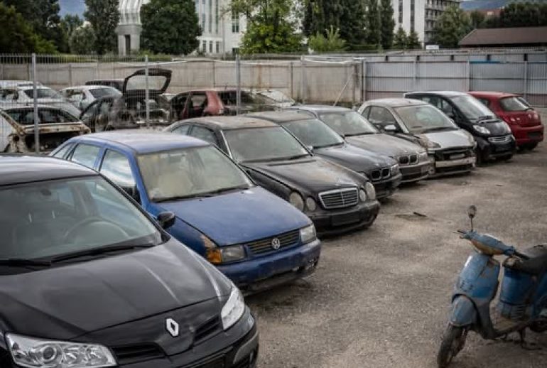 Masini abandonate Primaria Cluj-Napoca