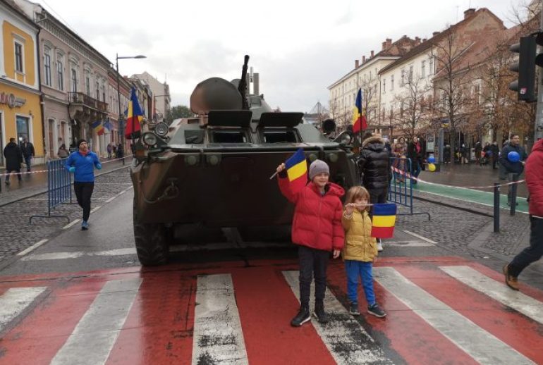 Parada-militara-ZIua-Nationala-Cluj-2023-7-660x496