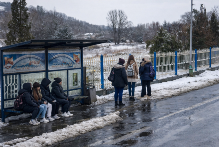 Statia autobuz Floresti - 2