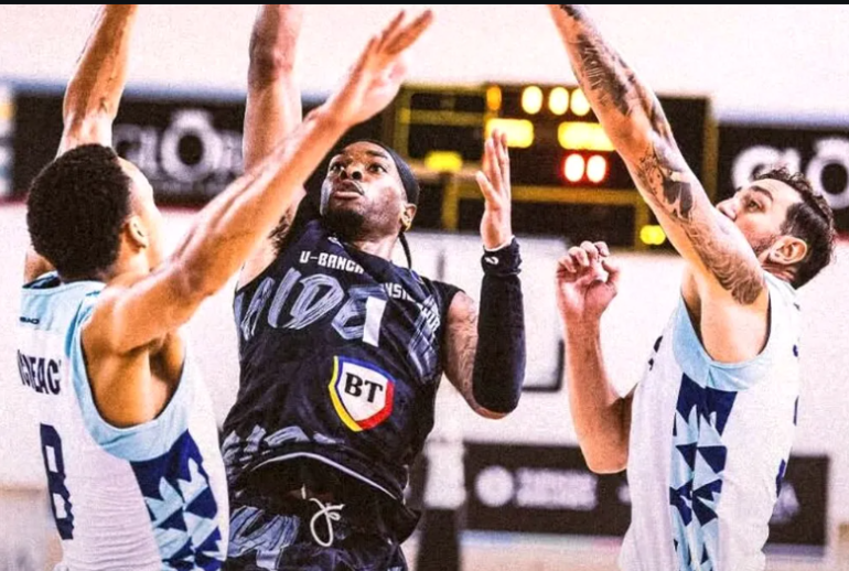 Tofas vs U-BT Cluj FB