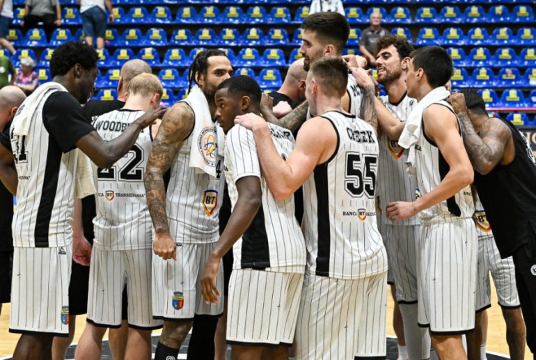 U BT Cluj-Napoca turneu Ramnicu Valcea