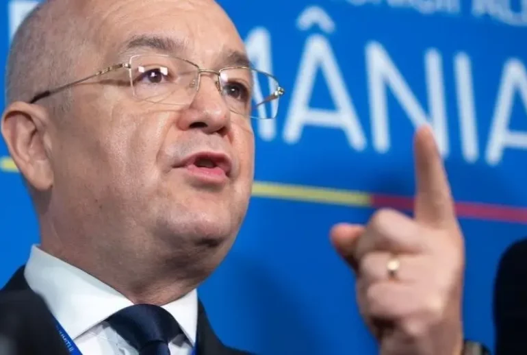 Emil Boc PNL - Emil Boc despre PNL în opoziție: disciplină și identitate clară