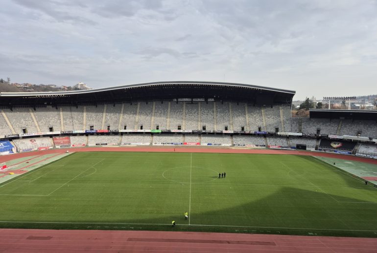 gazon hibrid Cluj Arena finalizare (6)