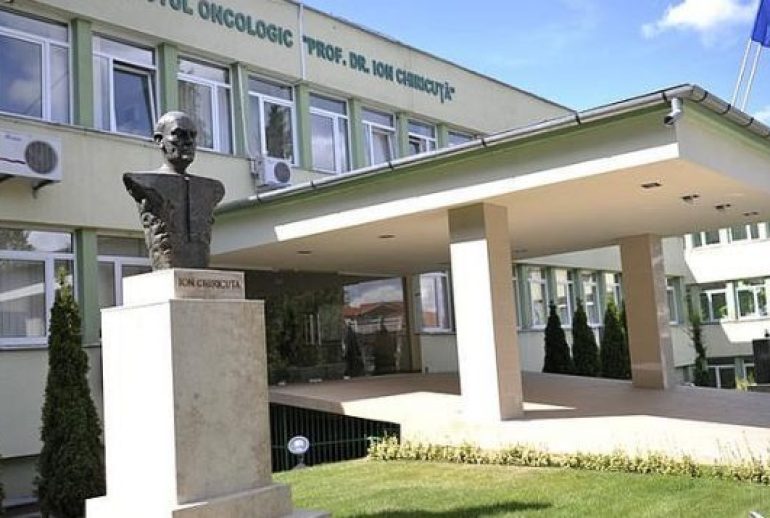 Panglică umană împotriva cancerului, premieră la Cluj-Napoca